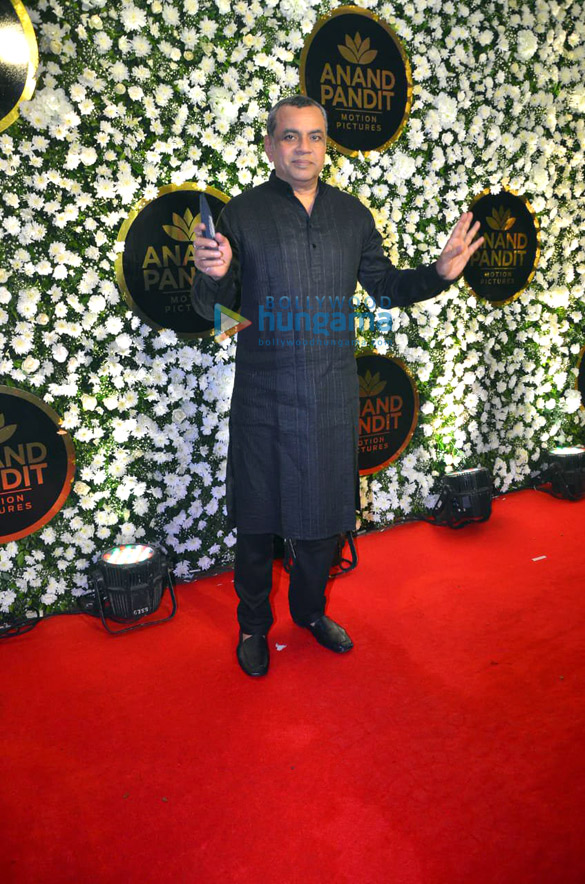 photos celebs grace anand pandit diwali 1