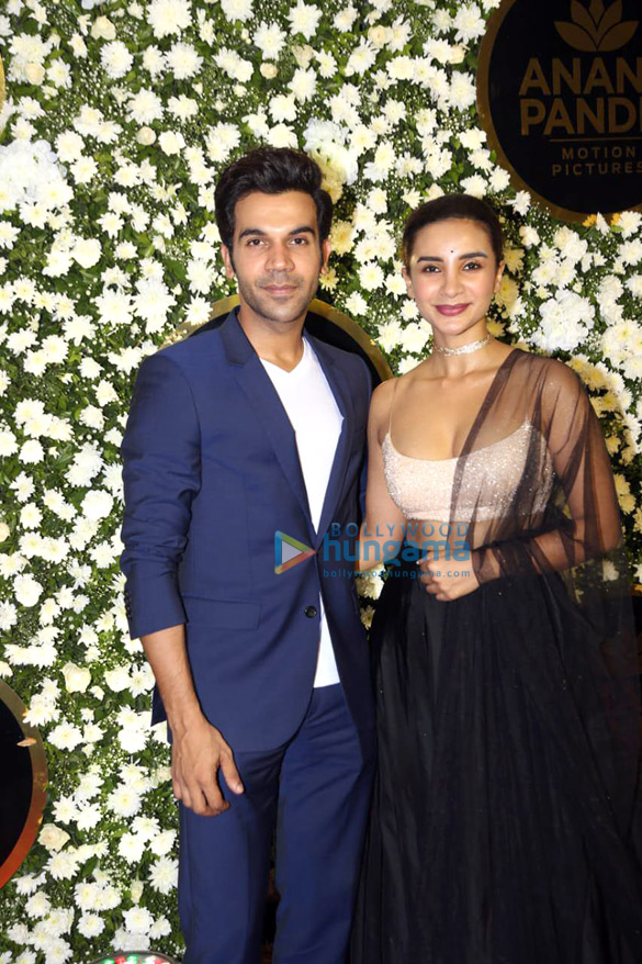 photos celebs grace anand pandits diwali bash5 10