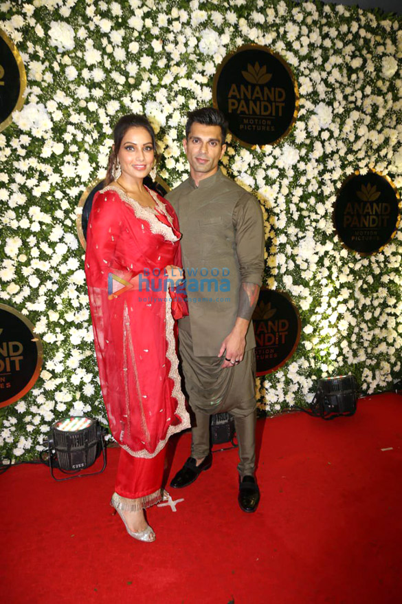 photos celebs grace anand pandits diwali bash5 7