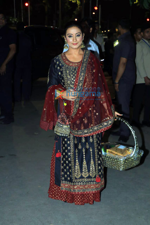 photos celebs grace bachchans diwali bash 34