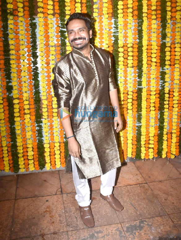 photos celebs grace ekta kapoors diwali bash 20