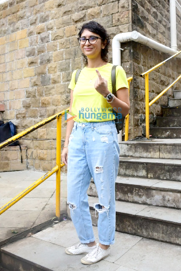 photos celebs votes for maharashtra assembly elections 2019 2