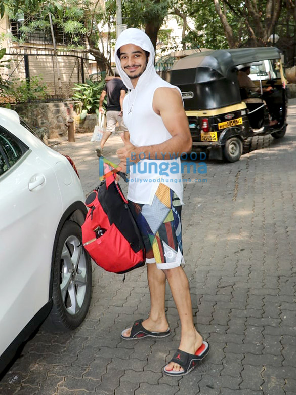 photos janhvi kapoor and ishaan khatter spotted at the gym 2 2