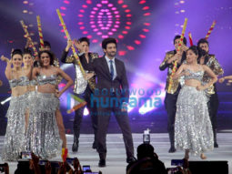 Photos: Kartik Aaryan snapped shaking a leg at an event in Grand Hyatt
