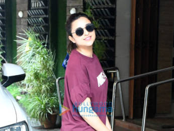 Photos: Parineeti Chopra spotted at Khar gymkhana