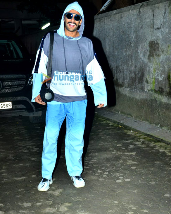 Photos: Ranveer Singh snapped at Sanjay Leela Bhansali’s office in Juhu Photos: Ranveer Singh snapped at Sanjay Leela Bhansali’s office in Juhu