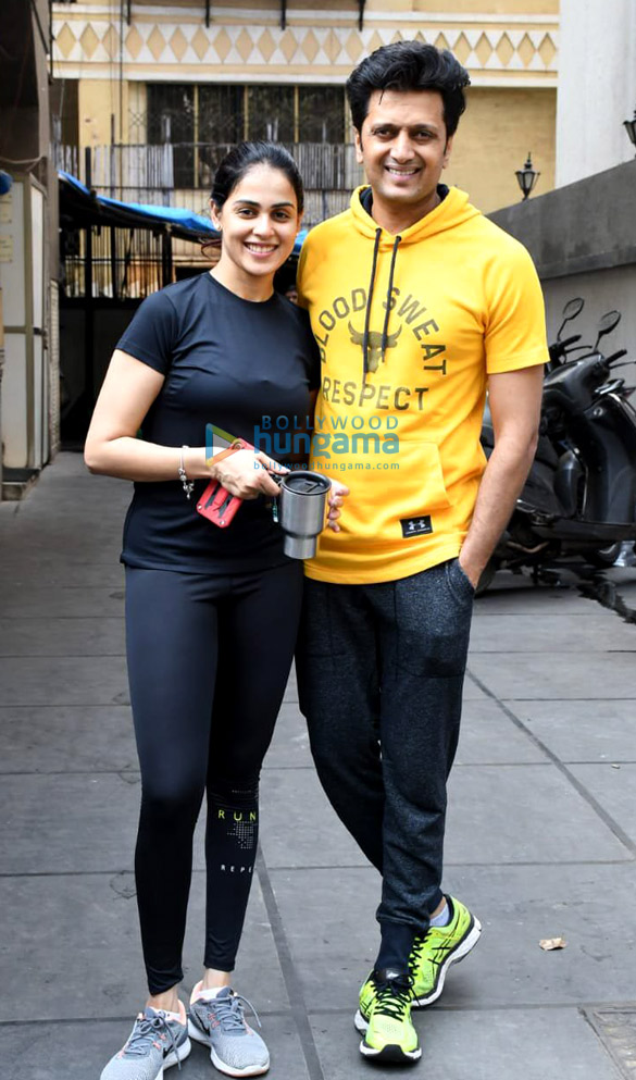 photos riteish deshmukh and genelia dsouza spotted at the gym 3