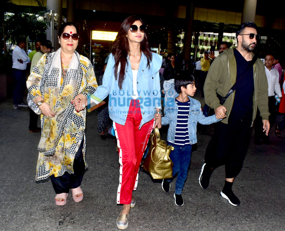 Photos: Shilpa Shetty, Sunny Leone, Sania Mirza and others snapped at the airport Photos: Shilpa Shetty, Sunny Leone, Sania Mirza and others snapped at the airport
