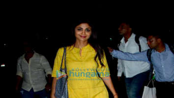 Photos: Shilpa Shetty snapped at the Versova jetty