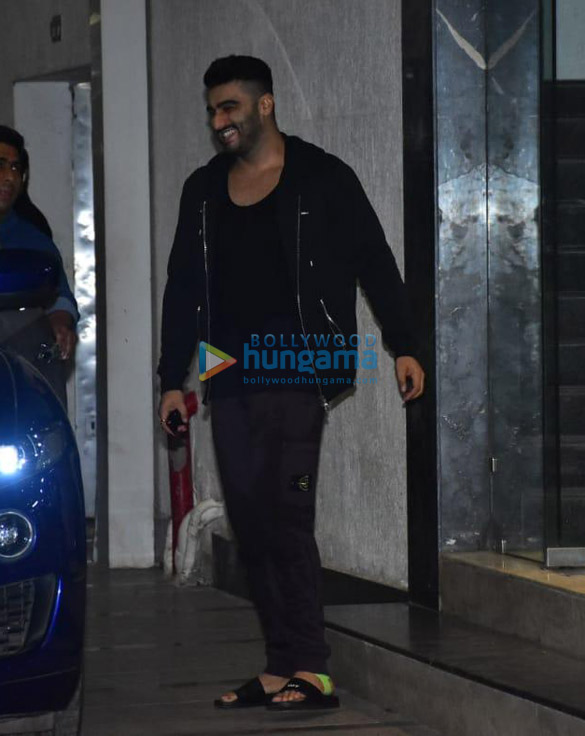 photos varun dhawan and arjun kapoor snapped at the gym 4