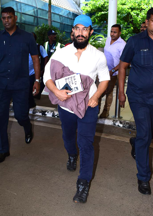 Aamir Khan’s current read is the one all the Urdu lovers need to add to their list!