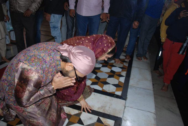 Happy Anniversary DeepVeer: After Tirupati, Deepika Padukone and Ranveer Singh seek blessings at Golden Temple