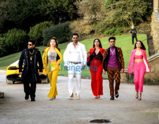 Movie Stills Of The Movie Pagalpanti