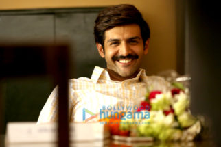 Movie Stills Of The Movie Pati Patni Aur Woh