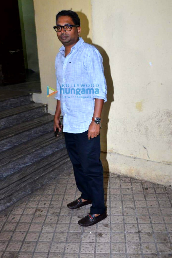 photos ajay devgn rohit shetty and others snapped attending the trailer preview of tanhaji 4