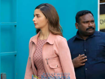 Photos: Alia Bhatt snapped at a shoot location