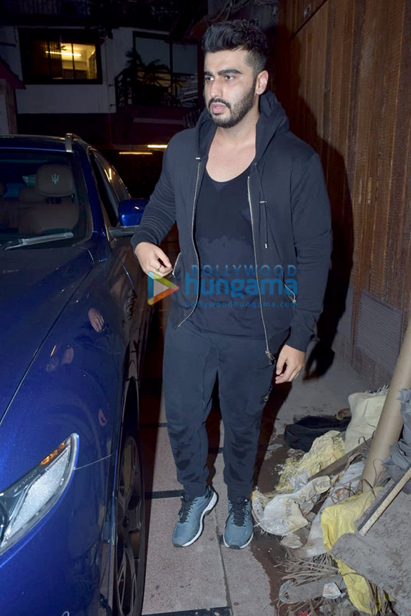 photos arjun kapoor snapped at the gym in juhu 5