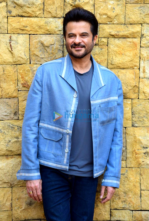 photos cast of pagalpanti promote the film 1