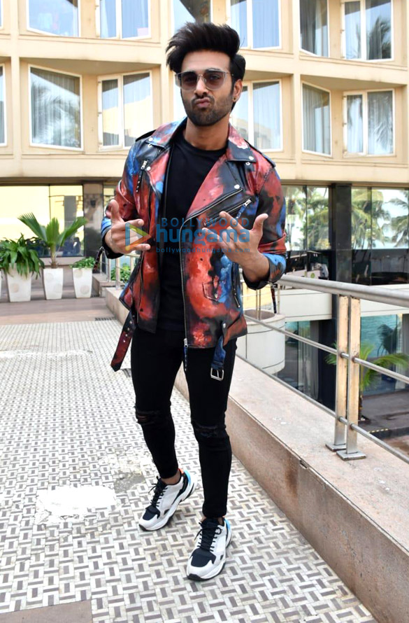 photos cast of pagalpanti snapped during promotions 10