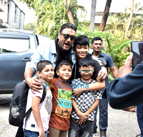 photos jackie shroff snapped in goregaon 1