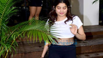 Photos: Janhvi Kapoor spotted at the gym in Bandra