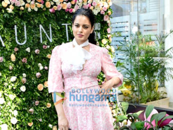 Photos: Kangana Ranaut at the launch of Femina Flaunt Beauty Studio salon