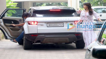 Photos: Rhea Chakraborty and Sushant Singh Rajput spotted in Bandra