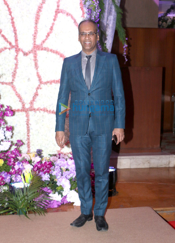 photos salman khan madhuri dixit abhishek bachchan anil kapoor and others attend sooraj barjatyas son devaansh barjatyas wedding reception 26