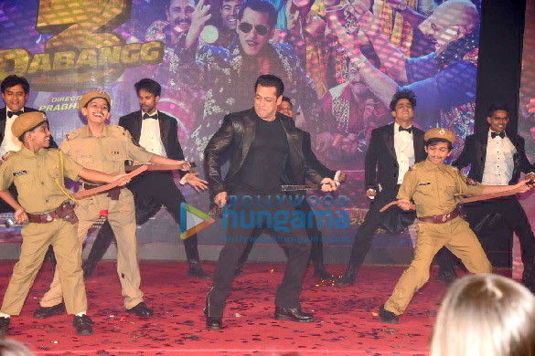 photos salman khan prabhu dheva warina hussain arbaaz khan and nikhil dwivedi grace the song launch of munna badnaam hua from their film dabangg 3 7