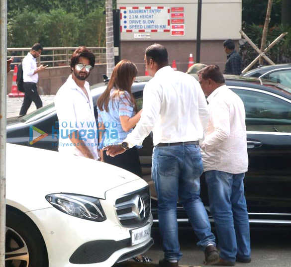 photos shahid kapoor spotted at yauatcha in bkc 1
