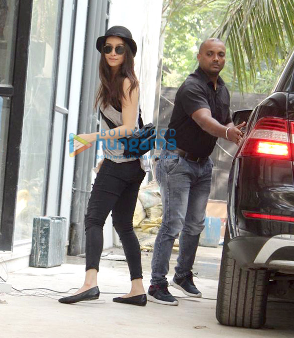 Photos: Shraddha Kapoor spotted at Maddock Films’ office Photos: Shraddha Kapoor spotted at Maddock Films’ office