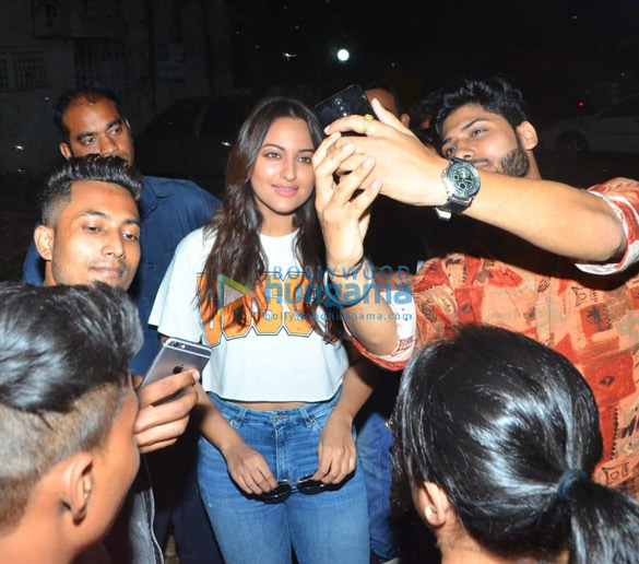 photos sonakshi sinha spotted in versova 3