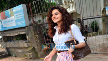 Photos: Taapsee Pannu, Ananya Panday and others spotted at Kromakay salon, Juhu