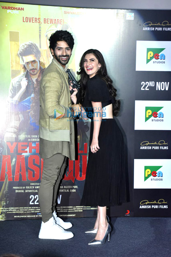 photos vardhan puri and shivaleeka oberoi grace the trailer launch of yeh saali aashiqui 8