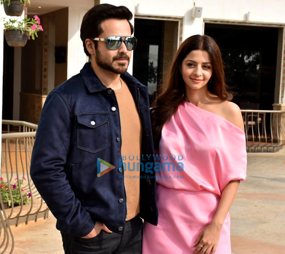 photos vedhika kumar and emraan hashmi snapped promoting the film the body at sun n sand hotel in juhu 3