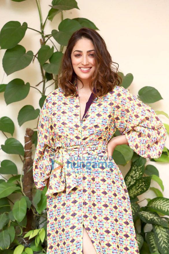 photos yami gautam snapped in andheri 2