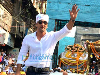 Photos: Ranbir Kapoor seek blessings on the 550th anniversary of Guru Nanak Dev