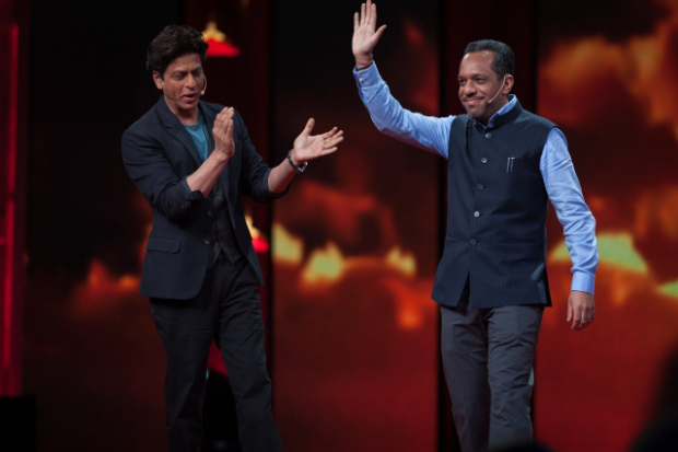 Shah Rukh Khan deeply moved by Arunabha Ghosh's views on air pollution on TED Talks India Shah Rukh Khan deeply moved by Arunabha Ghosh's views on air pollution on TED Talks India