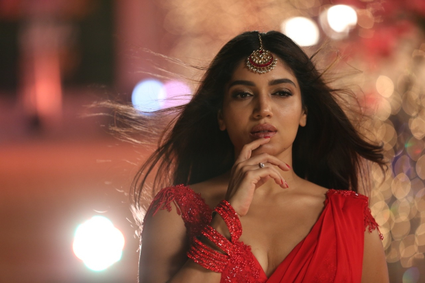 Bhumi Pednekar goes all glam for Pati Patni Aur Woh