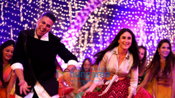 Movie Stills Of The Movie Good Newwz