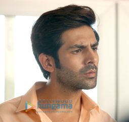 Movie Stills Of The Movie Pati Patni Aur Woh