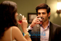 Movie Stills Of The Movie Pati Patni Aur Woh
