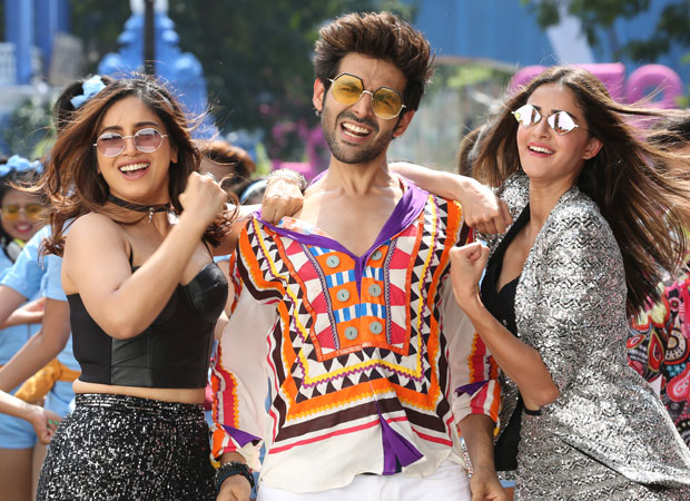 Pati Patni Aur Woh Box Office Collections: Kartik Aaryan, Bhumi Pednekar and Ananya Panday starrer holds quite well on Monday