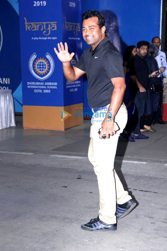 photos abhishek bachchan aishwarya rai bachchan and others snapped attending the dhirubhai ambani school annual day 2019 10