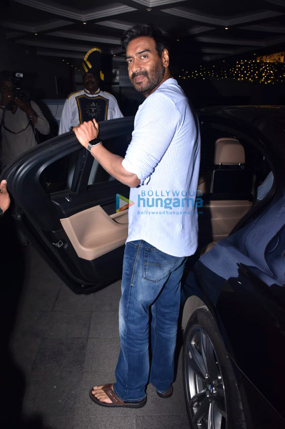 photos ajay devgn snapped during tanhaji the unsung warrior promotions in juhu 3
