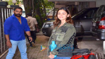 Photos: Alia Bhatt snapped post visiting Sanjay Leela Bhansali’s office in Mumbai