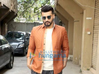 Photos: Arjun Kapoor and Kriti Sanon snapped promoting their film Panipat