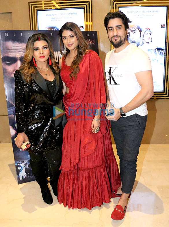 photos celebs attend mudda 370 jk premiere in mumbai 3