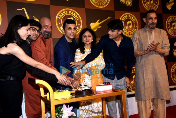 photos celebs grace anand pandits birthday bash 2