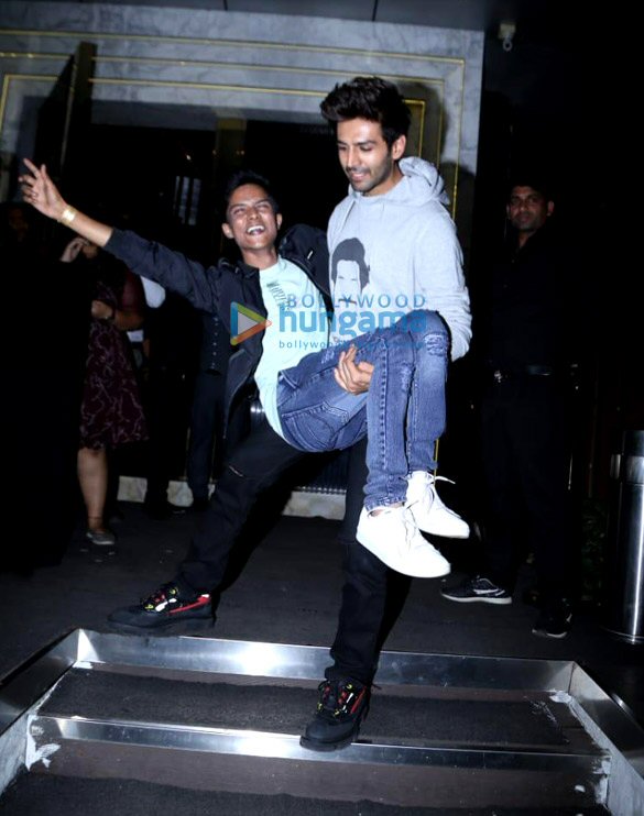 photos celebs grace the success bash of pati patni aur woh 9